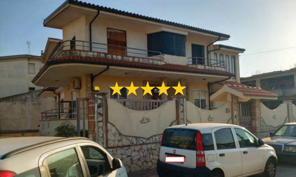appartamento in vendita a Gioia Tauro