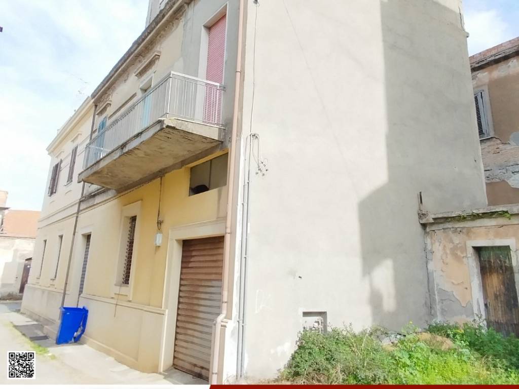 appartamento in vendita a Gioia Tauro