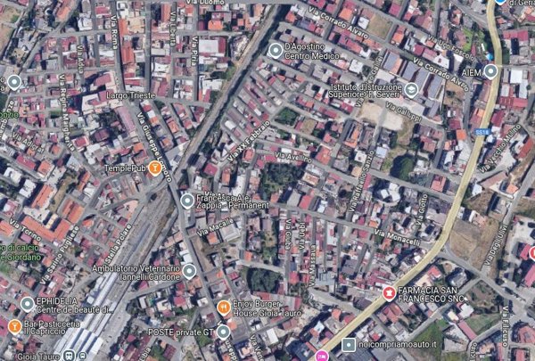appartamento in vendita a Gioia Tauro