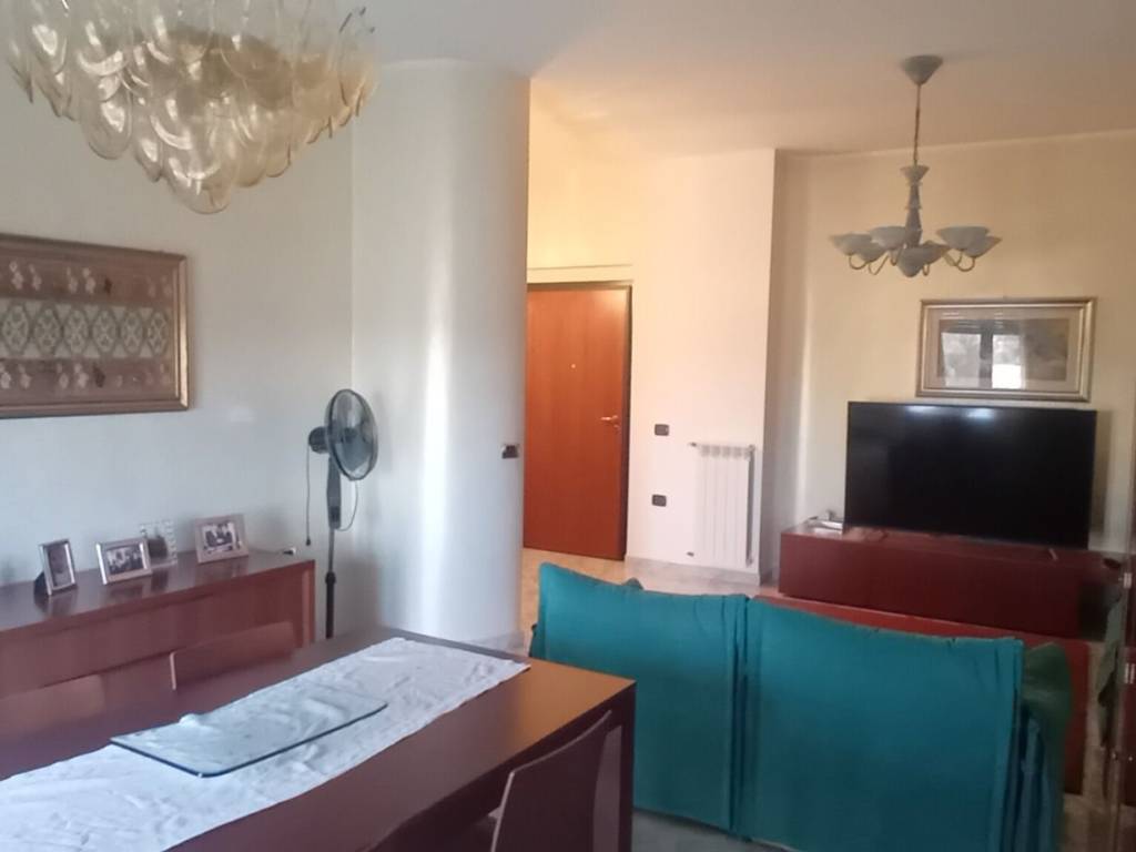 appartamento in vendita a Gioia Tauro
