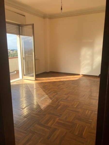 appartamento in vendita a Gioia Tauro