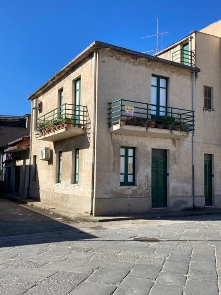 casa indipendente in vendita a Gioia Tauro