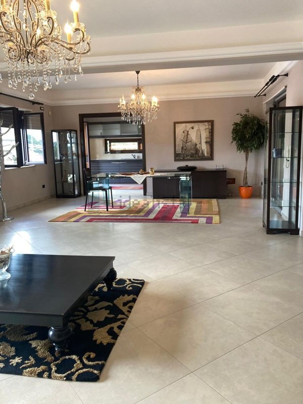 casa indipendente in vendita a Gioia Tauro