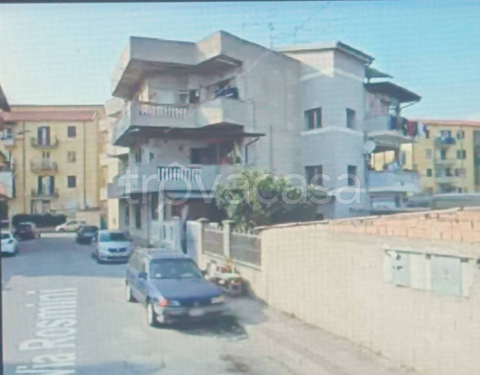 appartamento in vendita a Gioia Tauro