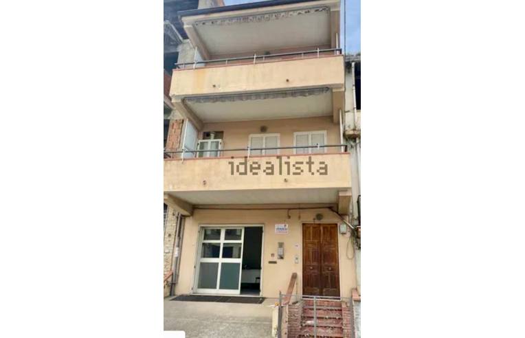 casa indipendente in vendita a Gioia Tauro