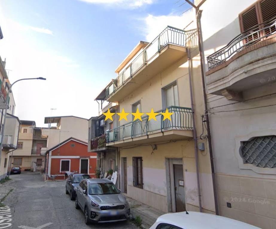 appartamento in vendita a Gioia Tauro