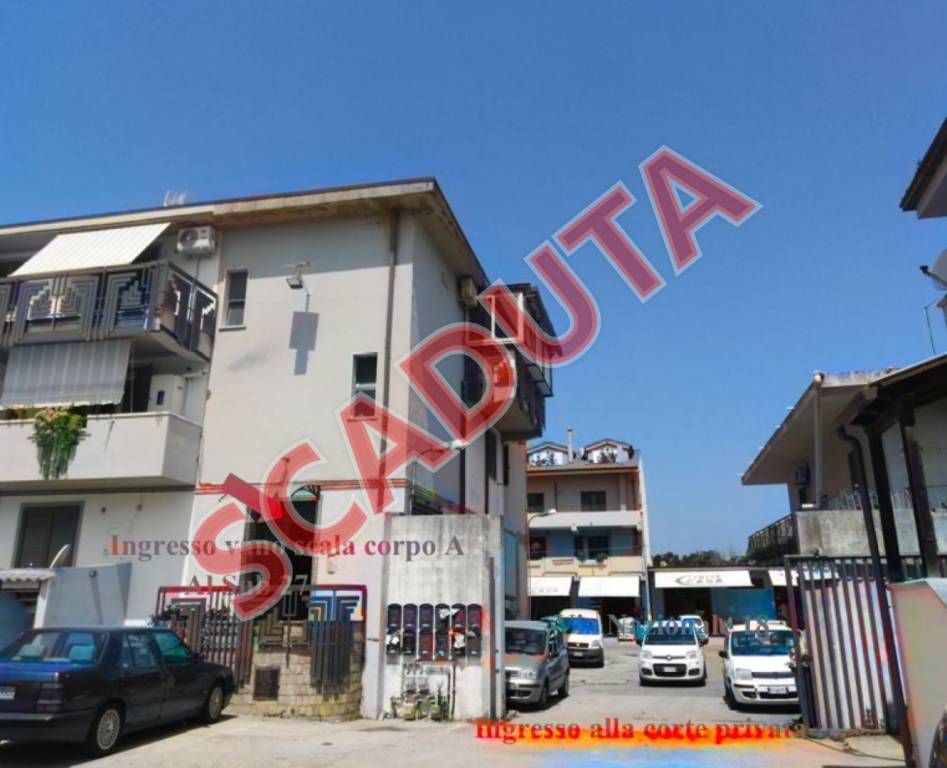 appartamento in vendita a Gioia Tauro