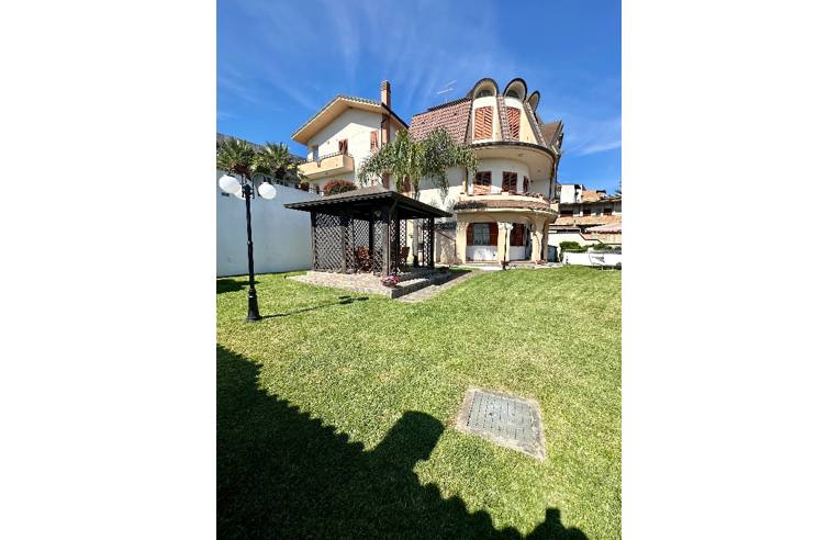 villa in vendita a Gioia Tauro