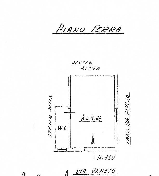 negozio in vendita a Gioia Tauro