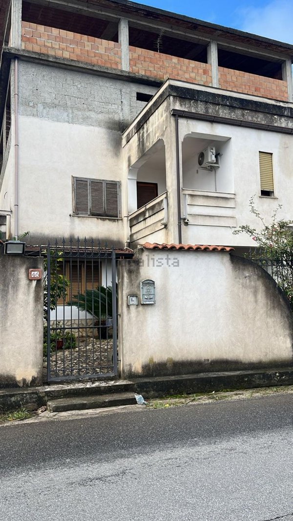 appartamento in vendita a Gioia Tauro