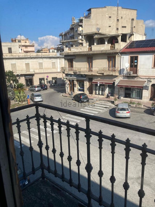 appartamento in vendita a Gioia Tauro