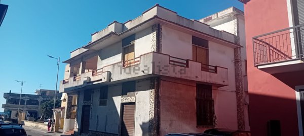 appartamento in vendita a Gioia Tauro