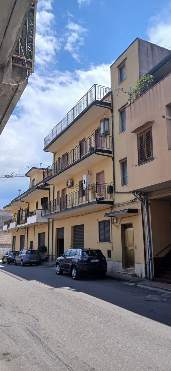 appartamento in vendita a Gioia Tauro