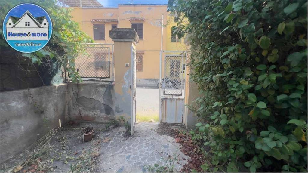appartamento in vendita a Gioia Tauro