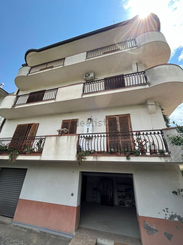appartamento in vendita a Gioiosa Ionica in zona Sant'Antonio