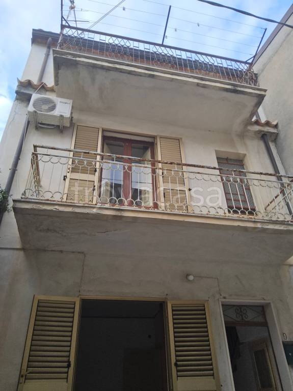 casa indipendente in vendita a Gioiosa Ionica