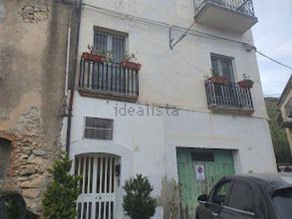 casa indipendente in vendita a Gioiosa Ionica