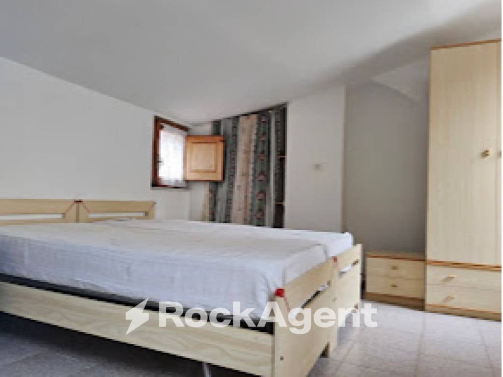 casa indipendente in vendita a Gioiosa Ionica