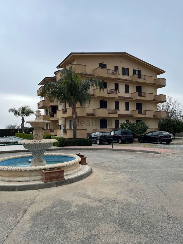 appartamento in vendita a Gioiosa Ionica