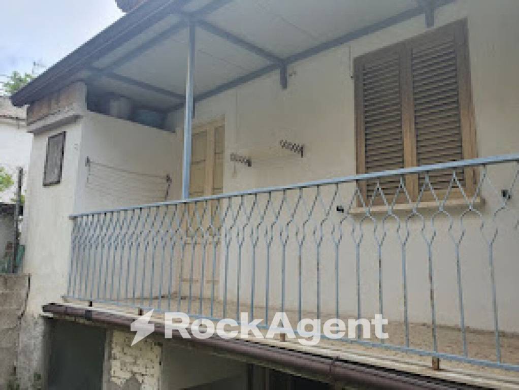 casa indipendente in vendita a Gioiosa Ionica