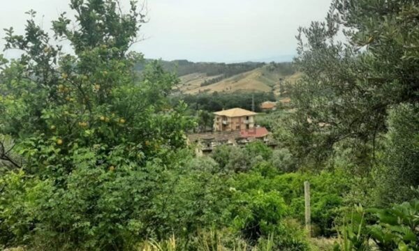 casa indipendente in vendita a Gioiosa Ionica