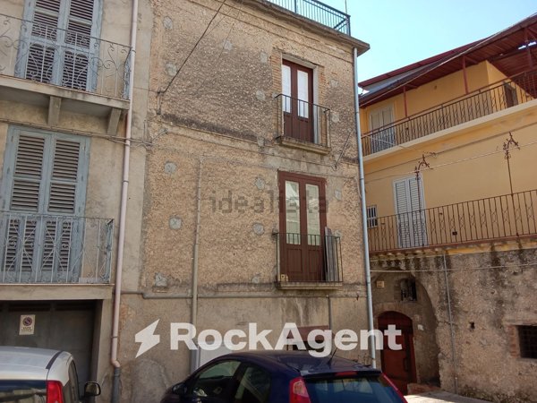 appartamento in vendita a Gioiosa Ionica