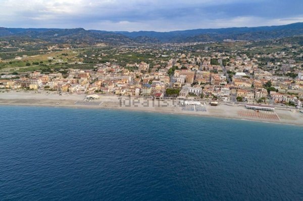 appartamento in vendita a Gioiosa Ionica