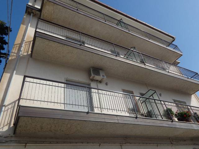 appartamento in vendita a Gioiosa Ionica