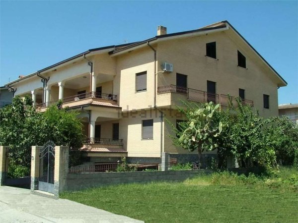 casa indipendente in vendita a Grotteria in zona Grotteria mare