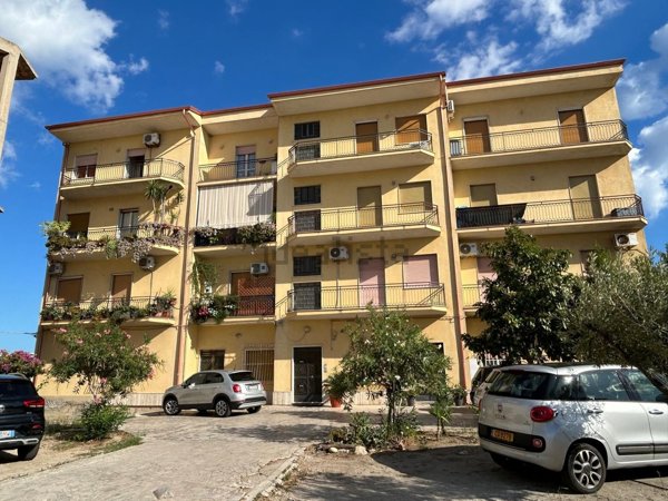 appartamento in vendita a Grotteria in zona Grotteria mare