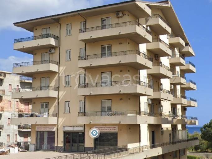 appartamento in vendita a Grotteria in zona Grotteria mare
