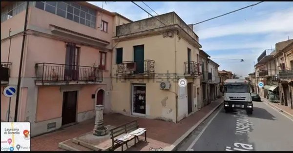 appartamento in vendita a Laureana di Borrello