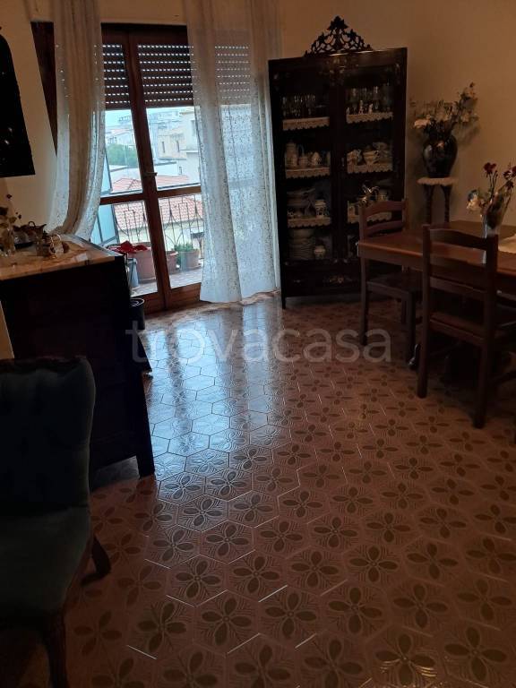 appartamento in vendita a Locri