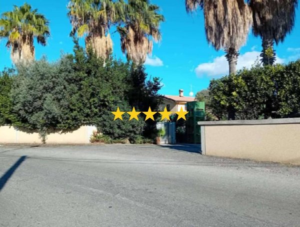 appartamento in vendita a Locri