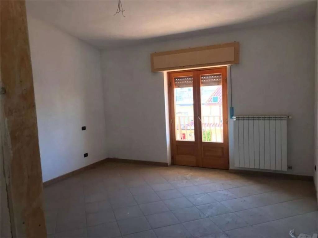 appartamento in vendita a Locri