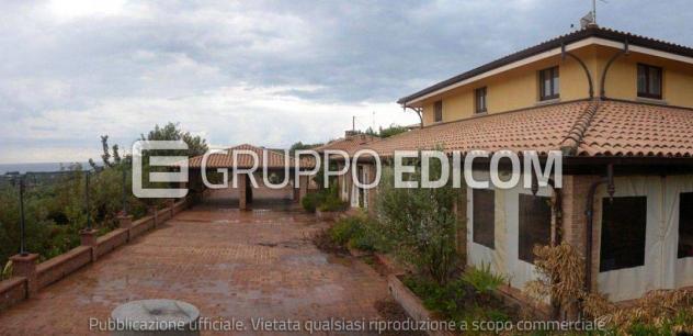 locale commerciale in vendita a Locri