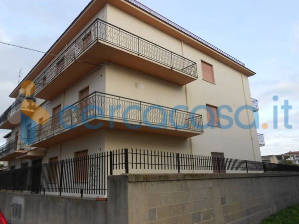 appartamento in vendita a Locri