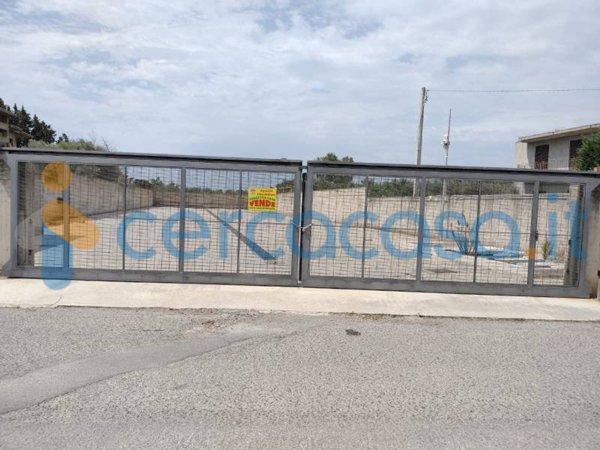 terreno edificabile in vendita a Locri