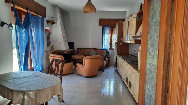 appartamento in vendita a Locri