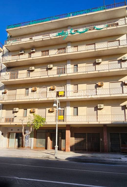 rudere in vendita a Locri