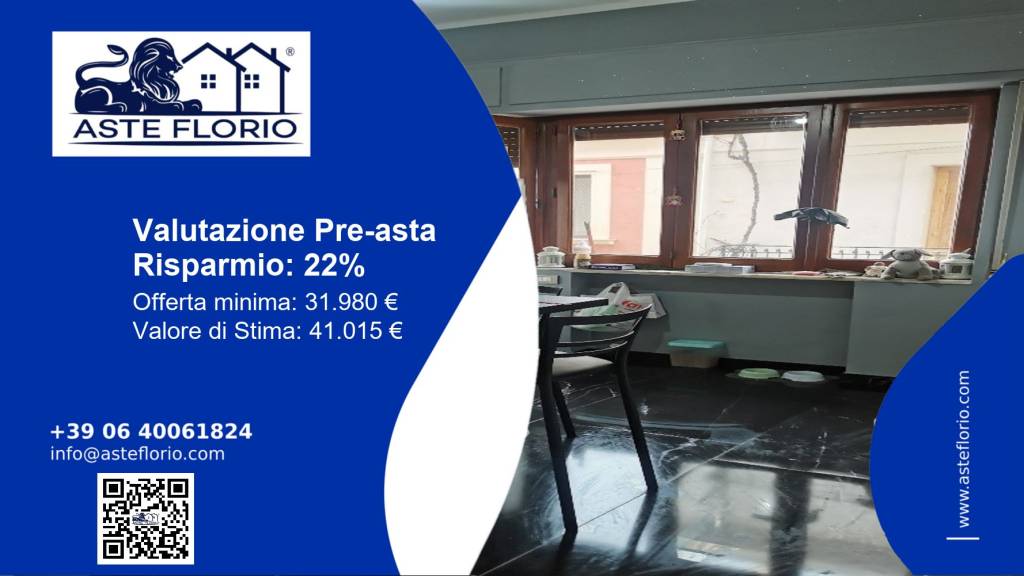 appartamento in vendita a Locri