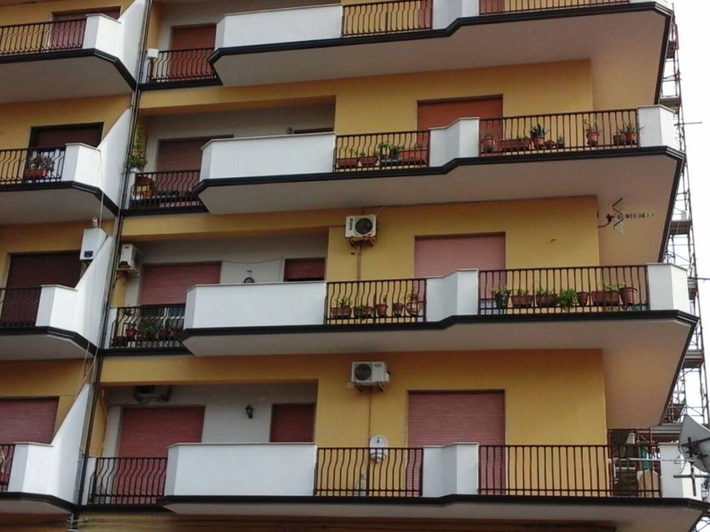 appartamento in vendita a Locri