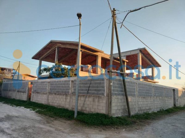 appartamento in vendita a Locri