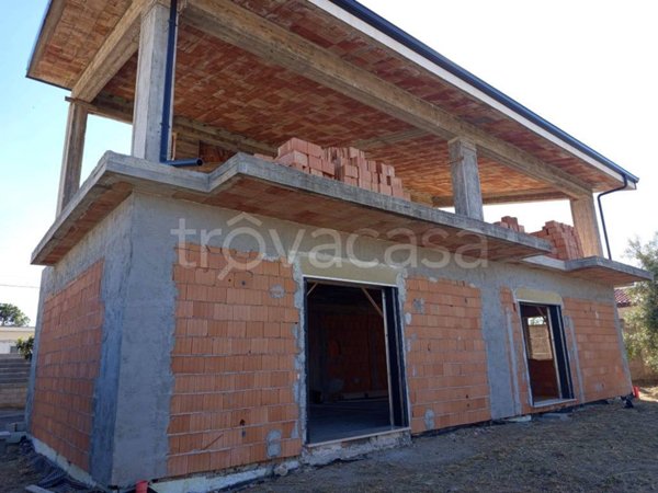 casa indipendente in vendita a Locri