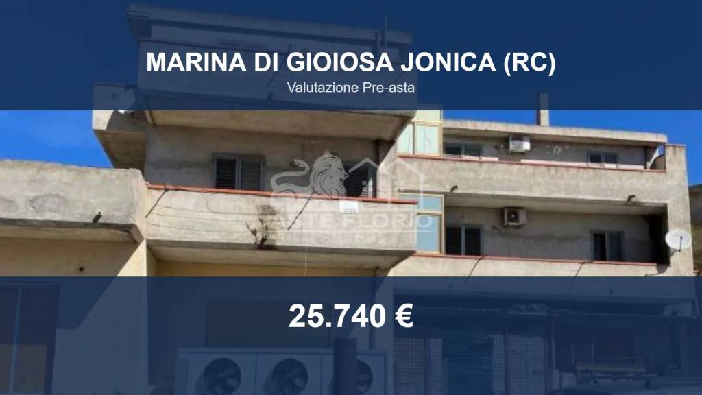 negozio in vendita a Marina di Gioiosa Ionica in zona Lenza