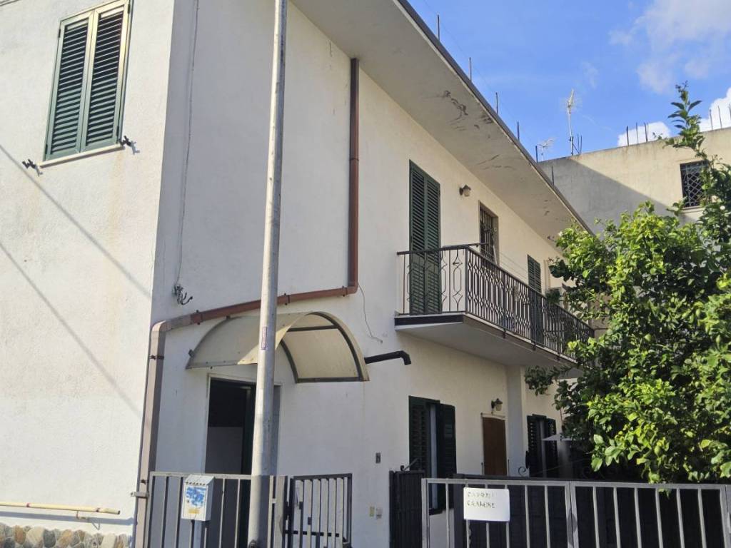 casa indipendente in vendita a Marina di Gioiosa Ionica in zona Porticato
