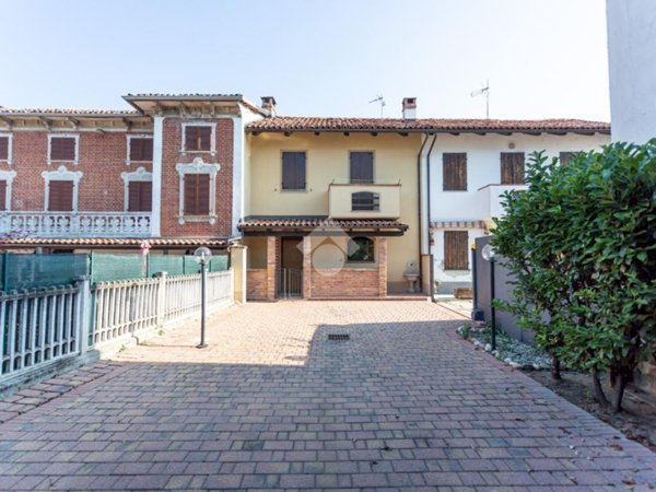 casa semindipendente in vendita ad Antignano in zona Gonella