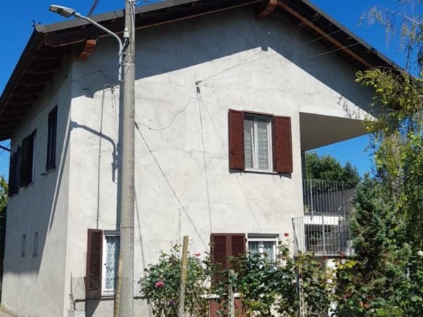 casa indipendente in vendita ad Antignano