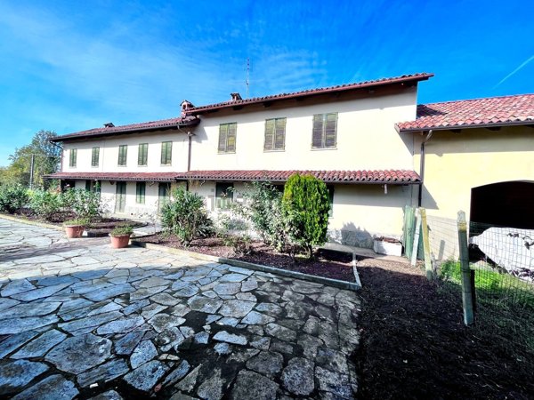 casa indipendente in vendita ad Antignano