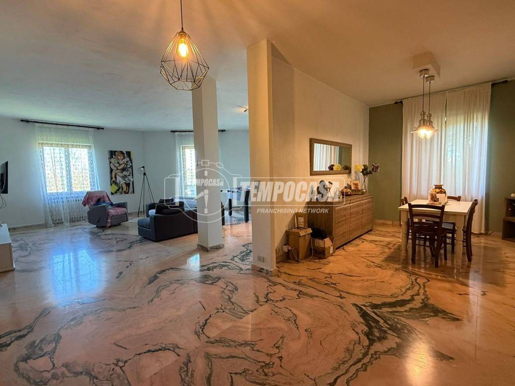 casa indipendente in vendita ad Antignano